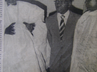 Le Président Senghor et Abdoul Aziz Sy Dabakh